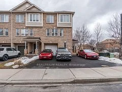 35 Quinella Drive, Toronto W10, On M9w 0a5