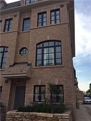 #53 275 Royalton Comm, Oakville, On, L6h 7h2