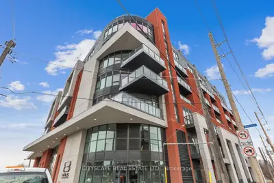 2433 Dufferin Street 705, Toronto W04, ON M6E 3T3
