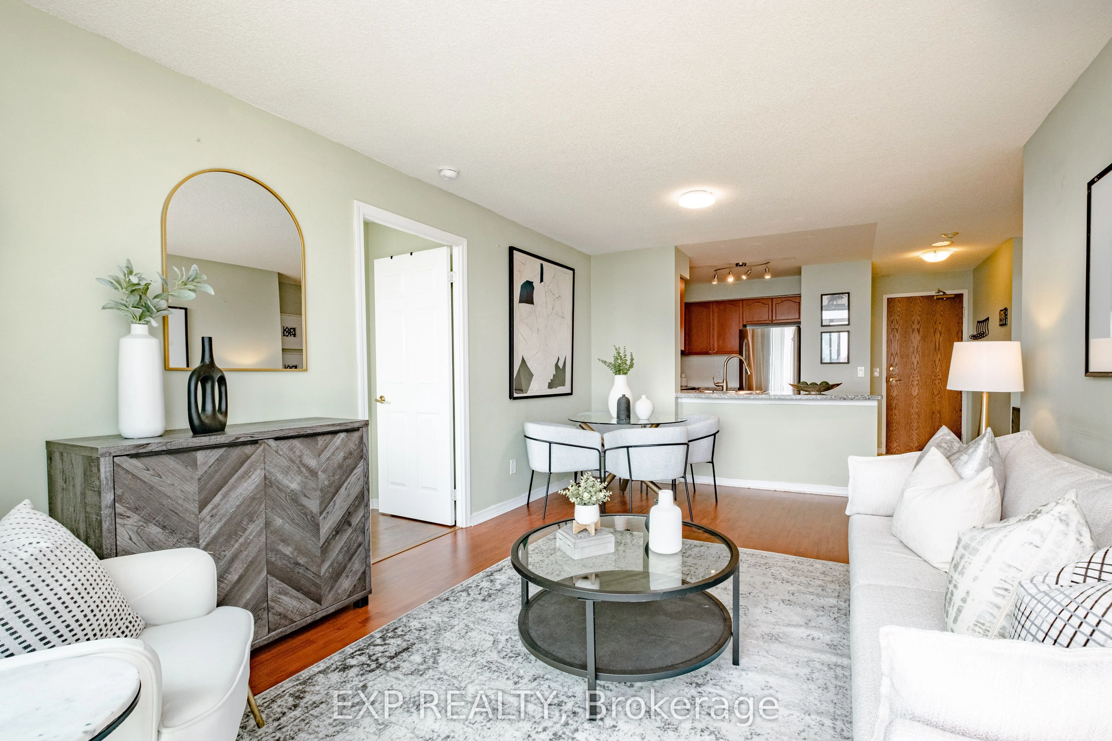 4889 Kimbermount Avenue PH7, Mississauga, ON L5M 7R9