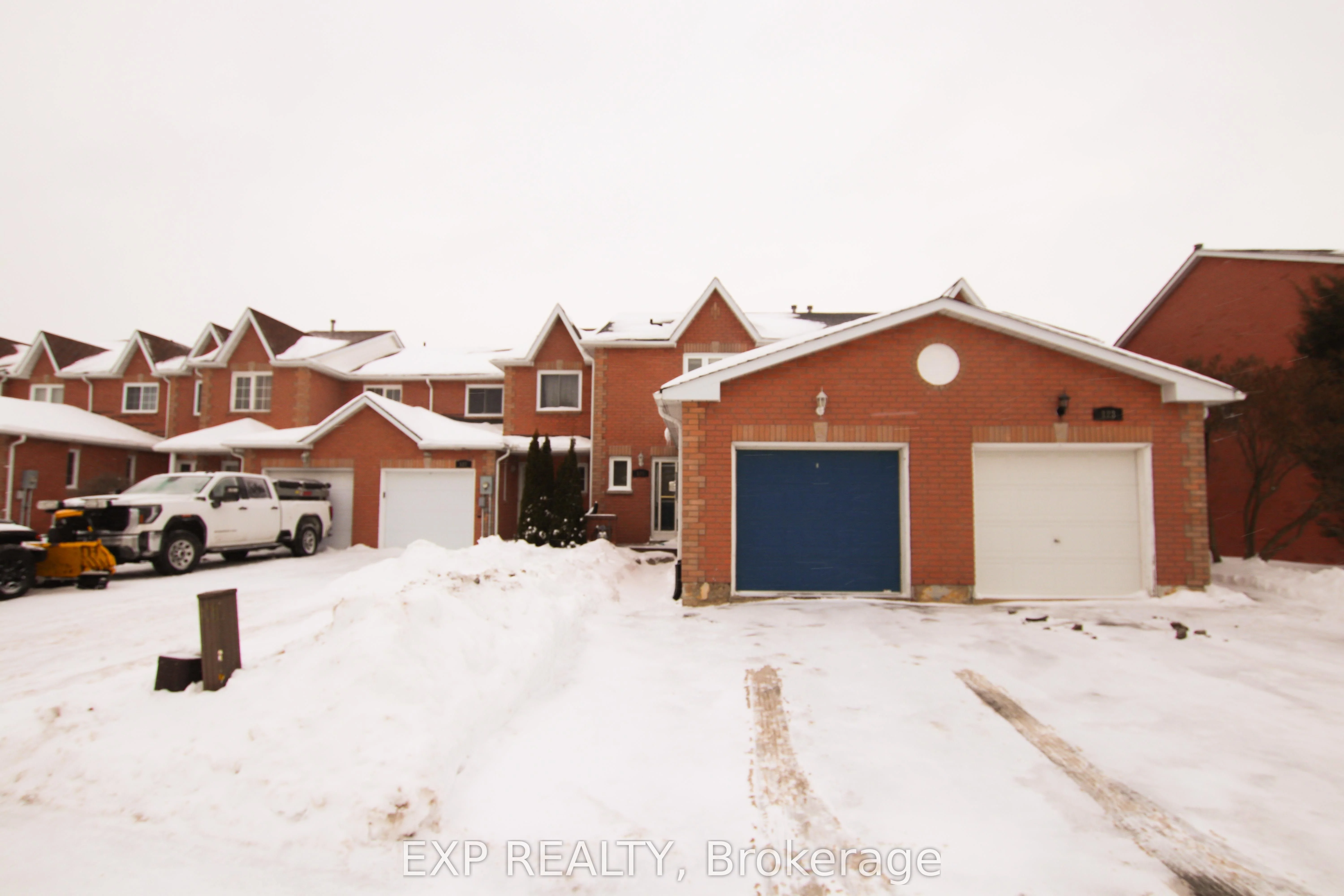 125 Howard Crescent, Orangeville, ON L9W 4R4