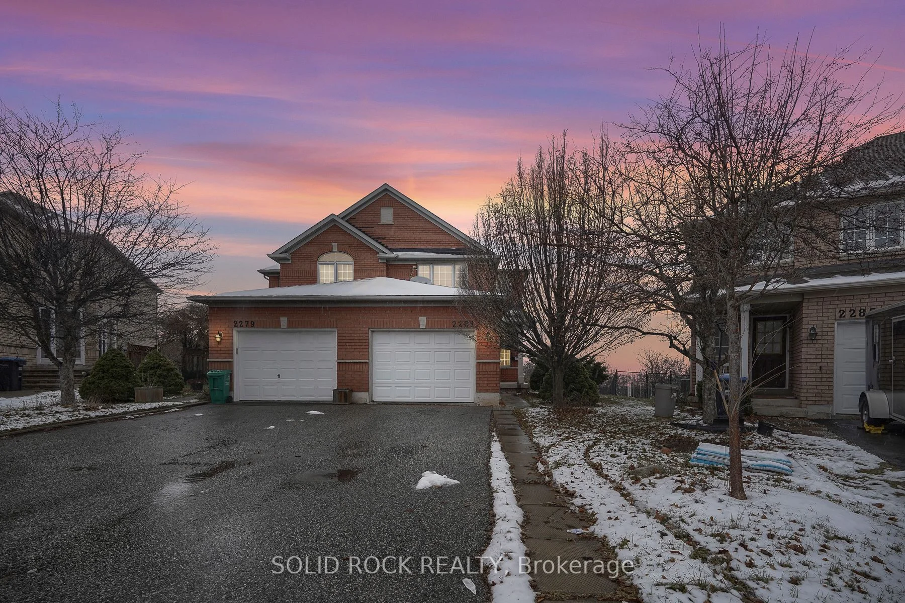 2281 Bankside Drive, Mississauga, On L5m 6e1