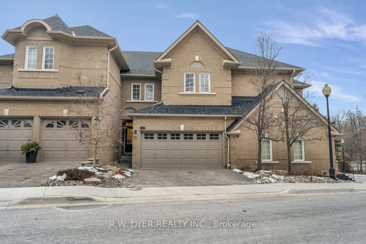 #3 2000 The Collegeway, Mississauga, ON, L5L 5Y9