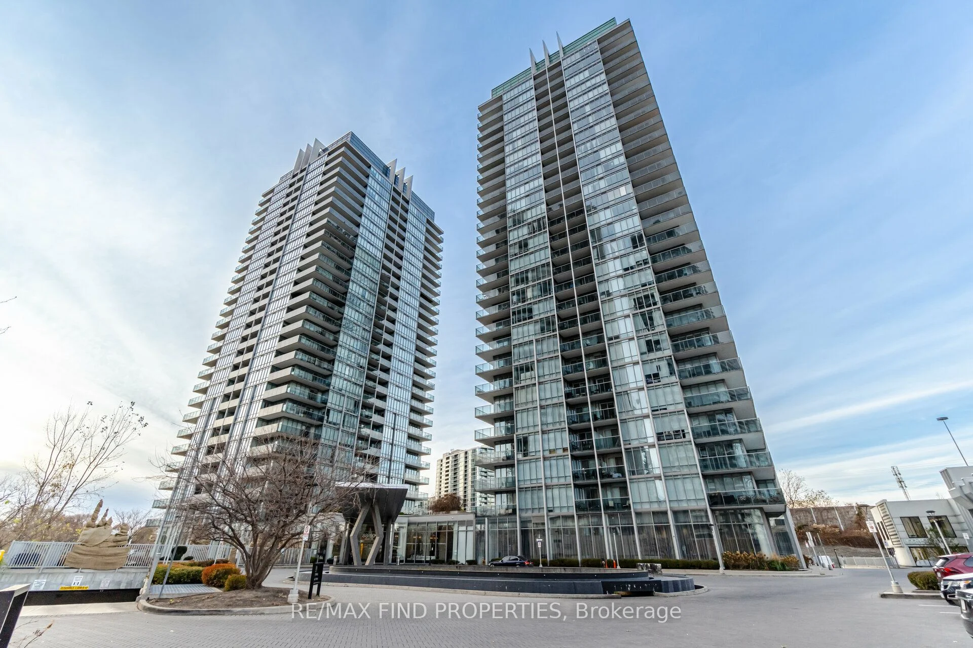 90 Park Lawn Road 1912, Toronto W06, ON M8Y 0B6