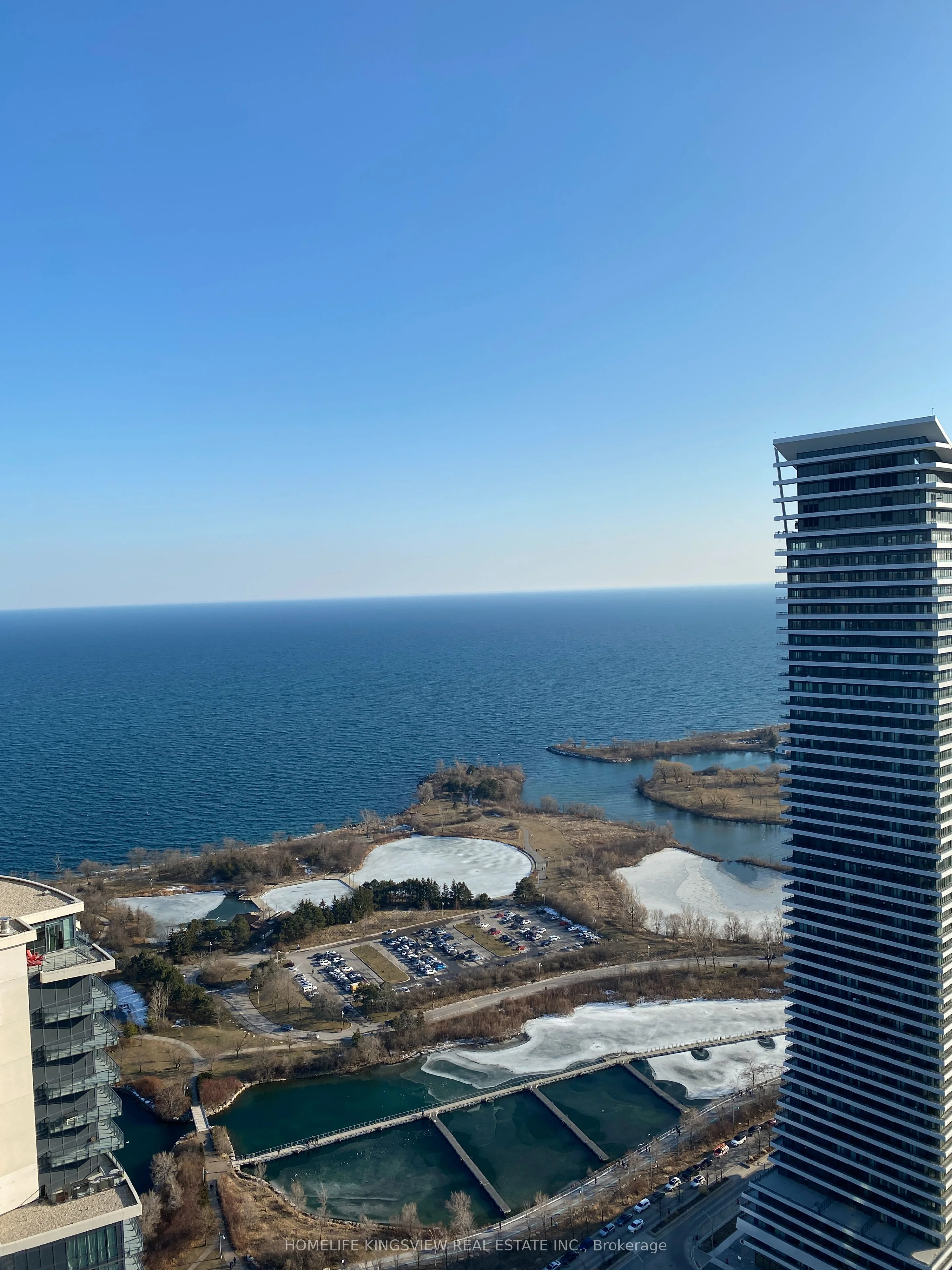 56 Annie Craig Drive 4904, Toronto W06, On M8v 0c5