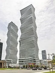 3980 Confederation Parkway 6004, Mississauga, ON L5B 0K7
