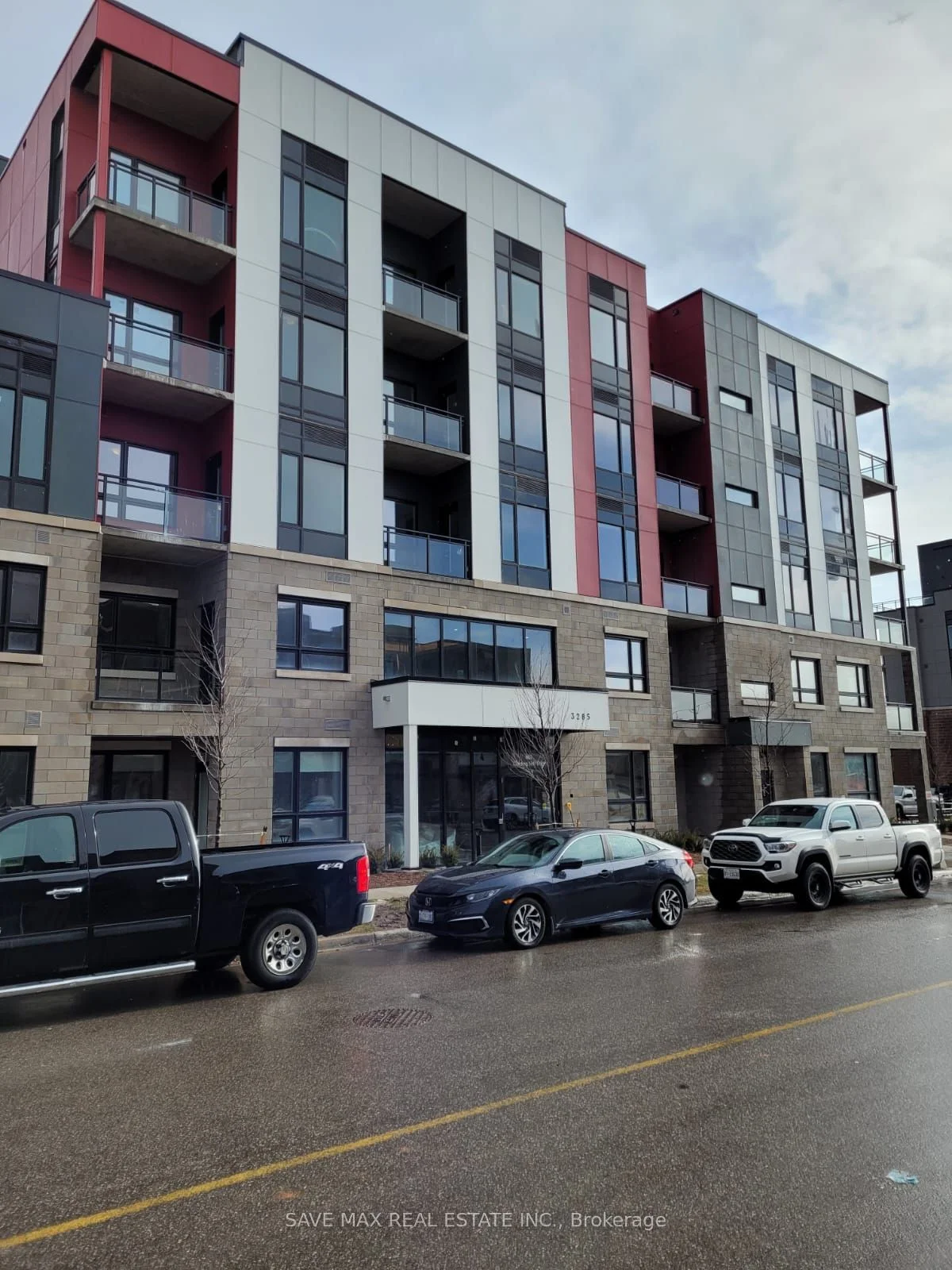 3285 Carding Mill Trail N 102, Oakville, On L6m 0w6