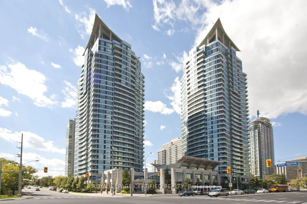 1 Elm Drive W 1410, Mississauga, On L5b 4m1