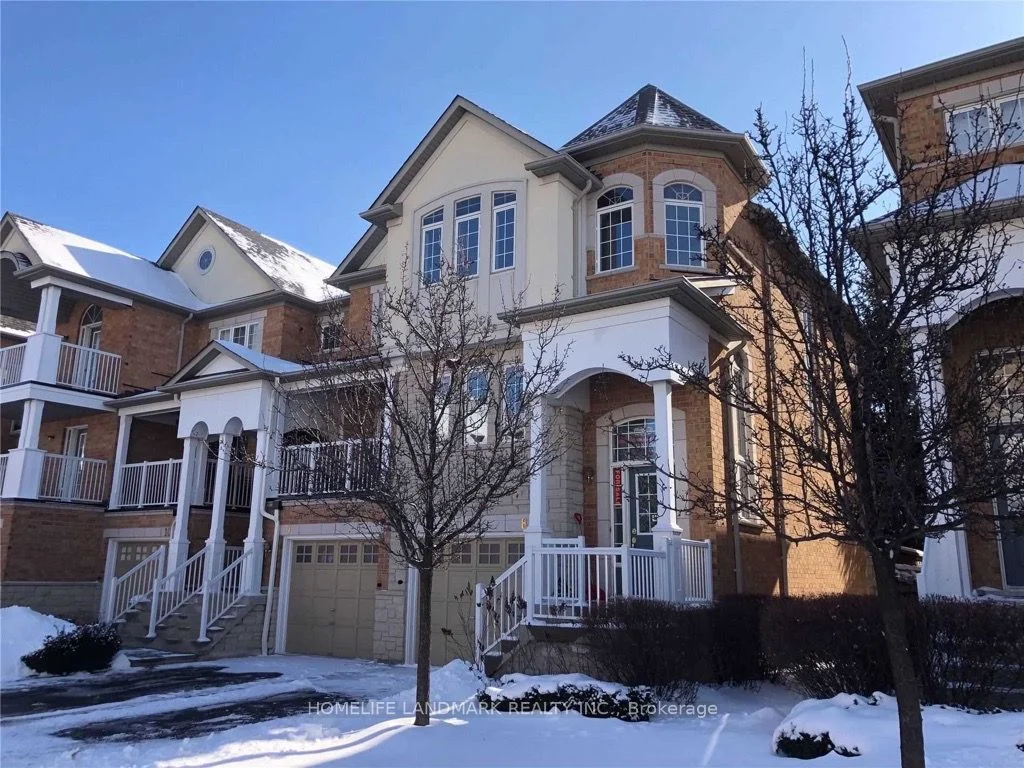 601 Shoreline Drive N 8, Mississauga, ON L5B 4K3