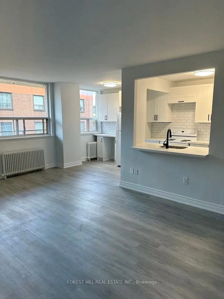 2663 Lake Shore Boulevard W 203, Toronto W06, ON M8V 1G7