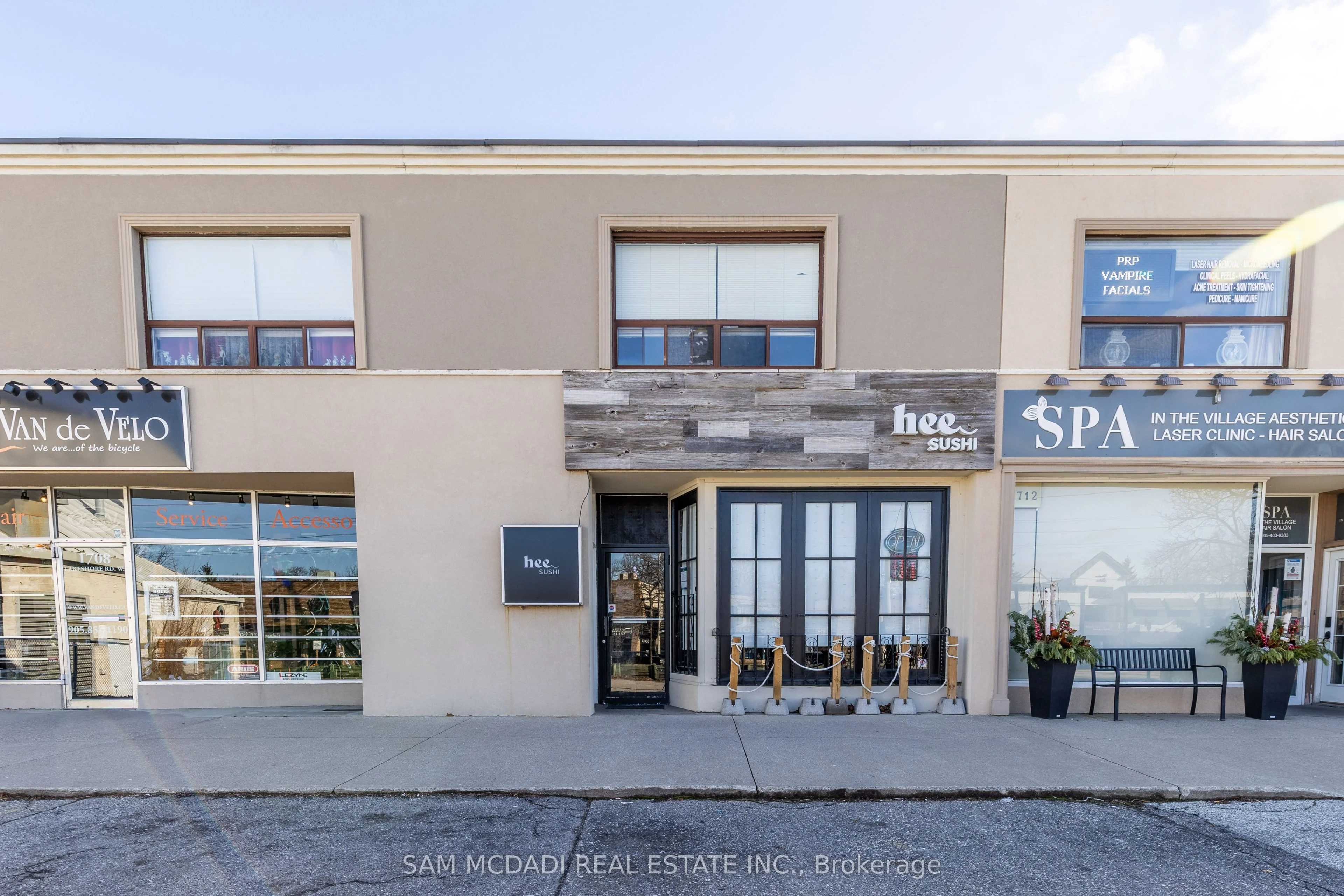 1710 Lakeshore Road W A, Mississauga, ON L5J 1J5