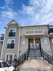 5035 Oscar Peterson Boulevard 84, Mississauga, On L5m 0p4