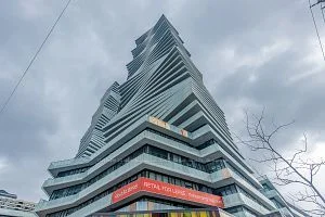 3900 Confederation Parkway 2409, Mississauga, On L5b 0m3
