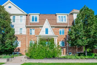 613 Dundas Street W 5, Mississauga, ON L5B 0B5