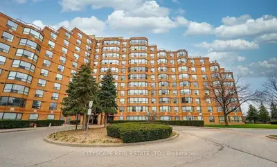 6 Humberline Drive 102, Toronto W10, On M9w 6x8