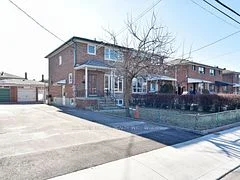 31 Henrietta Street, Toronto W03, On M6n 1s4