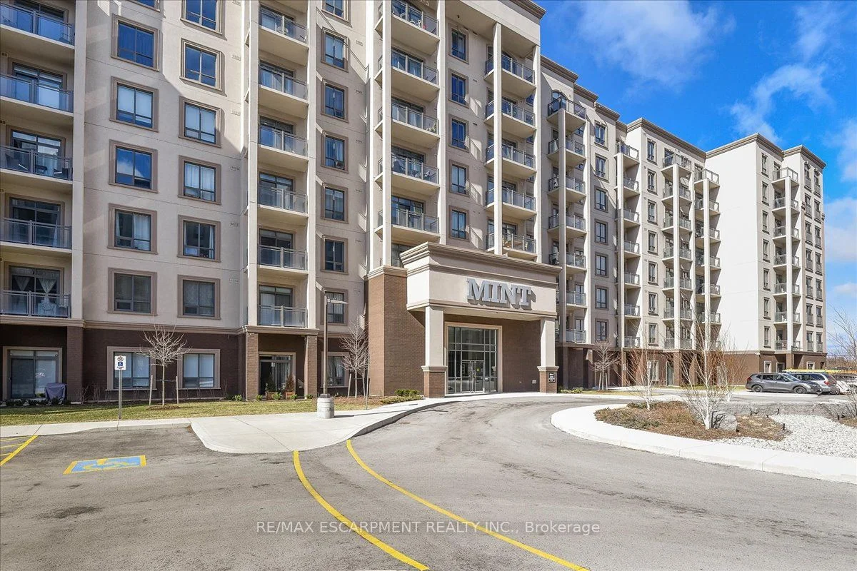 2490 Old Bronte Road 826, Oakville, On L6m 0y5