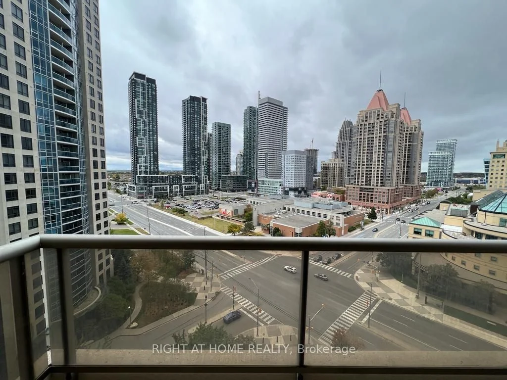 310 Burnhamthorpe Road W 1401, Mississauga, On L5b 4p9