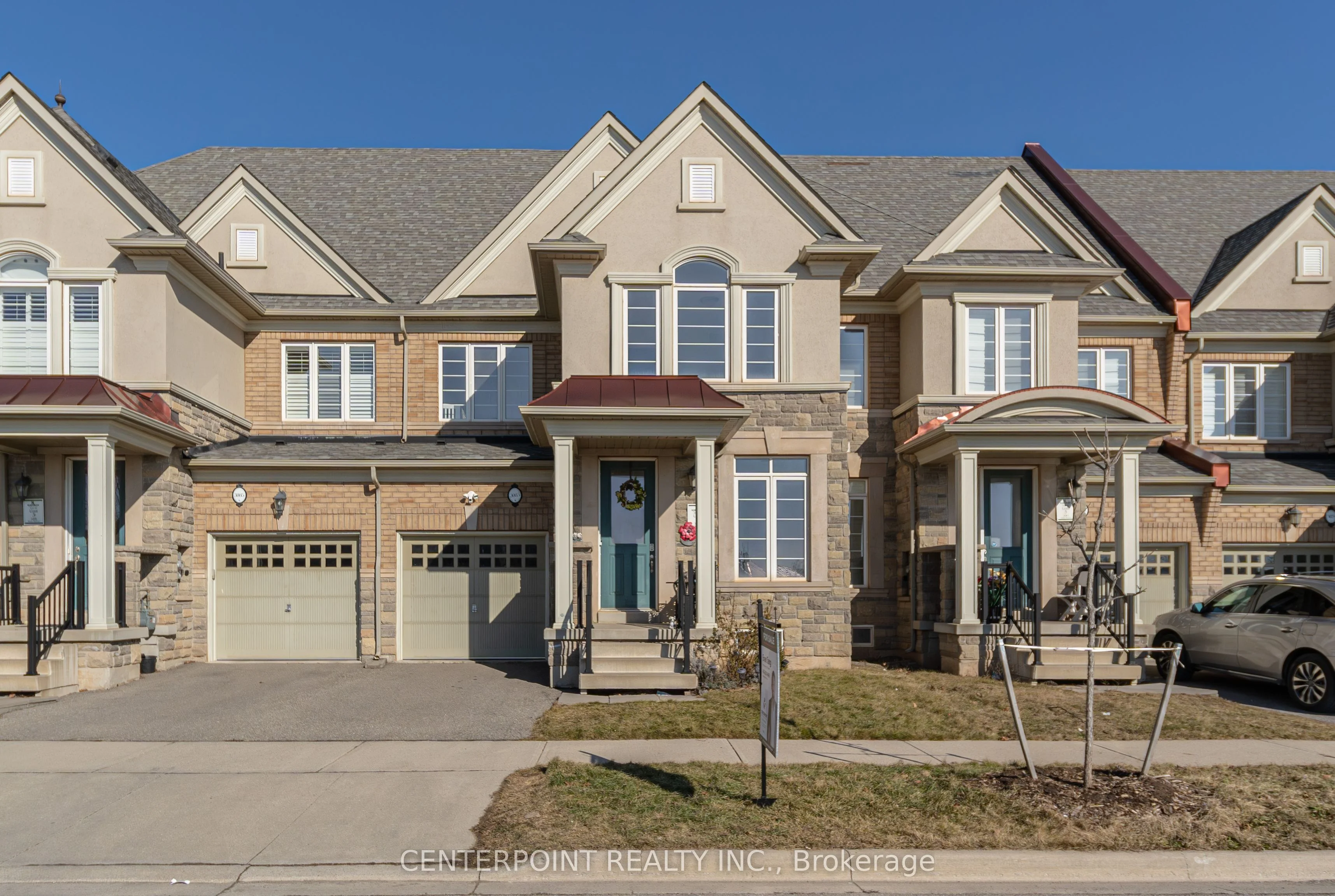 3083 Isaac Avenue, Oakville, ON L3M 0S7