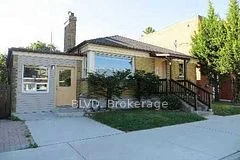 ##3 627 The Queensway, Toronto W07, ON, M8Y 1K4