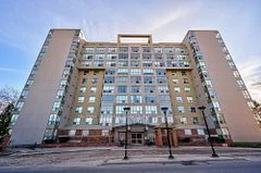 1110 Walden Circle 202, Mississauga, On L5j 4r3