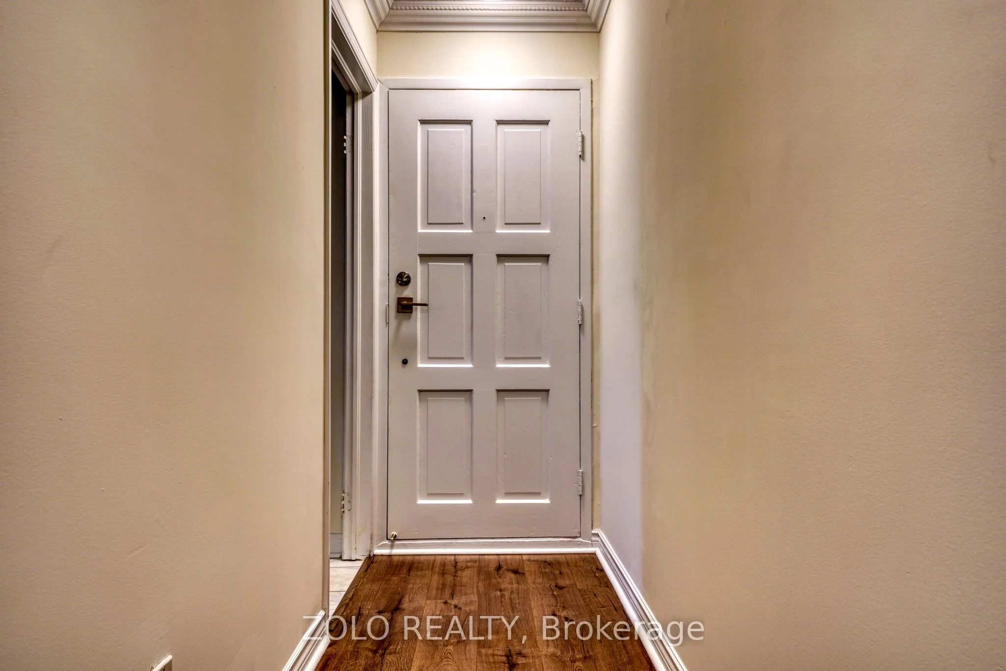1250 Mississauga Boulevard E 182, Mississauga, ON l5A 3R6