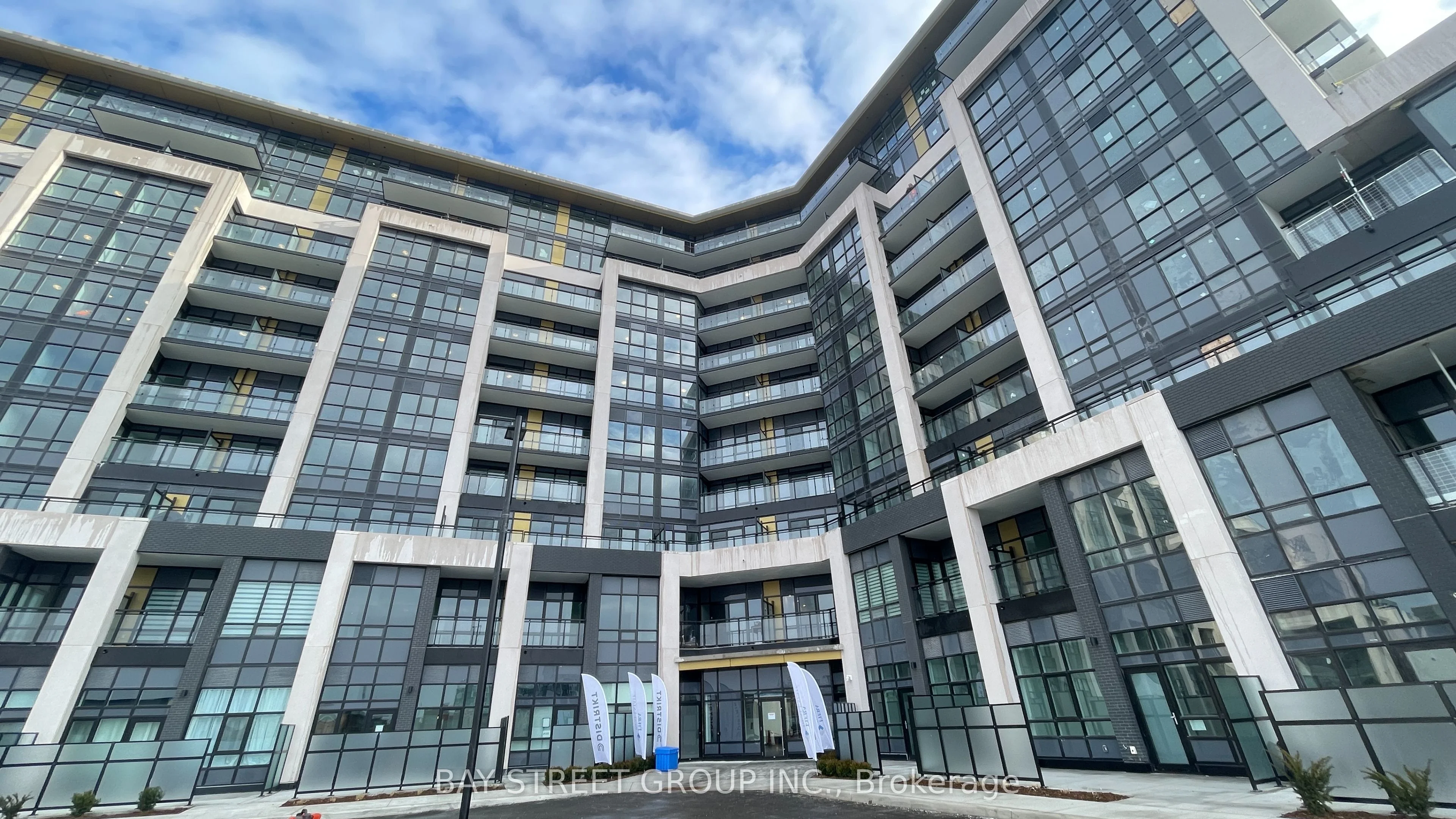 405 Dundas Street W 515, Oakville, On L6m 4m2