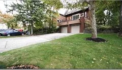 19 Cardell Avenue, Toronto W04, On M9n 1s4