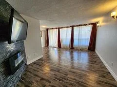 15 London Green Court 502, Toronto W05, ON M3N 1K4