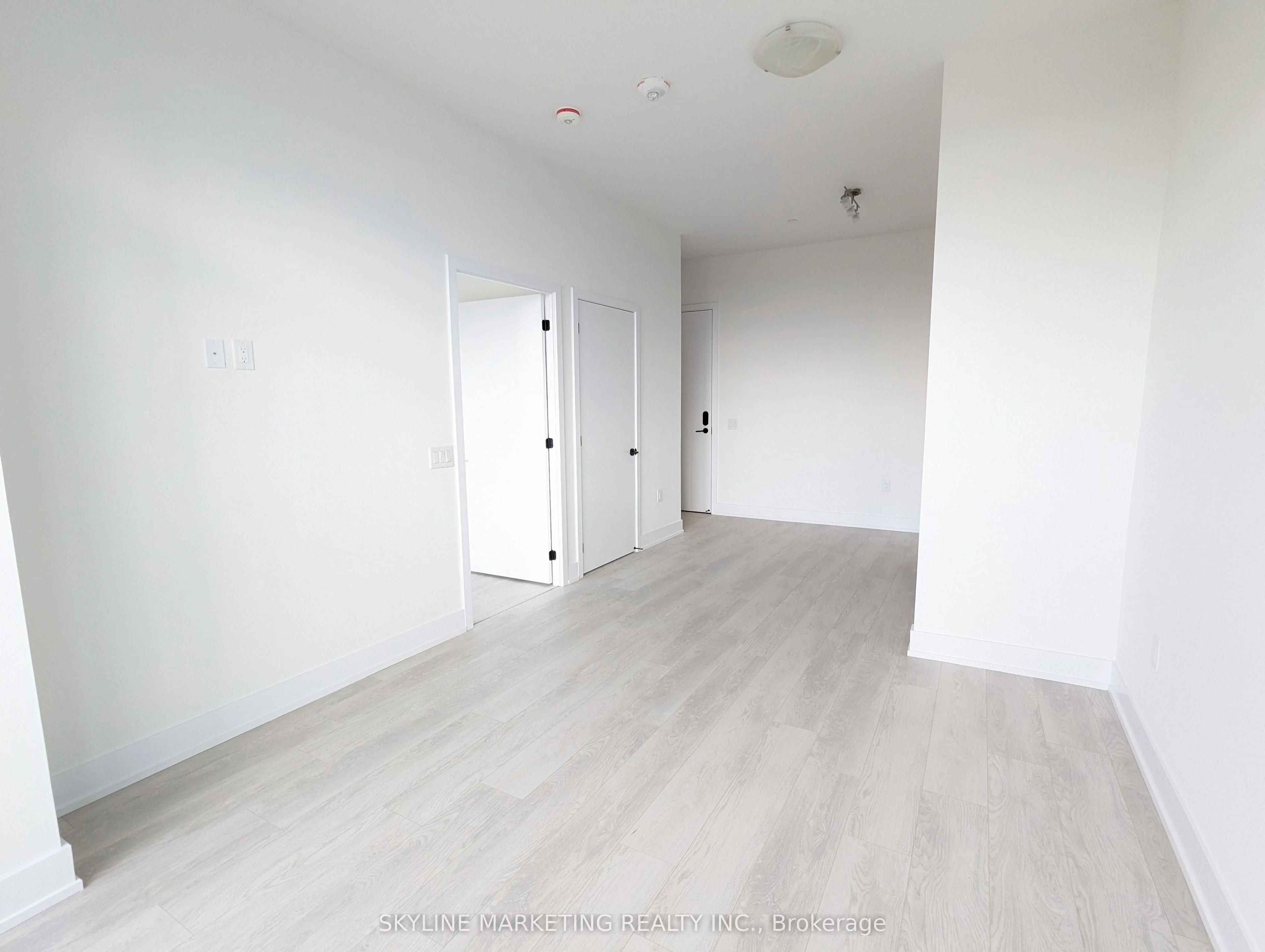 2450 Old Bronte Road 831, Oakville, On L6m 5p6