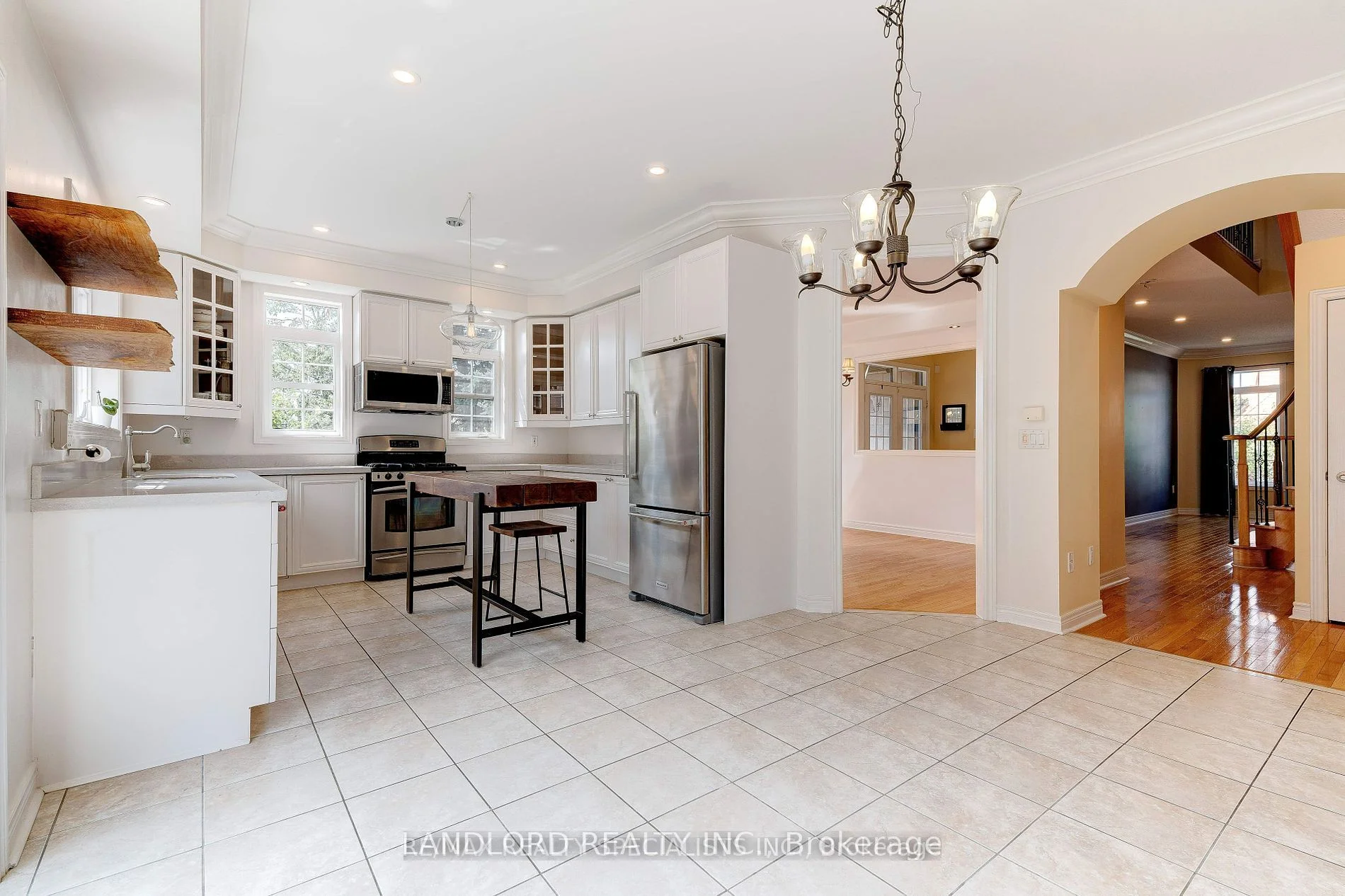 3575 Stonecutter Crescent, Mississauga, On L5m 7n7