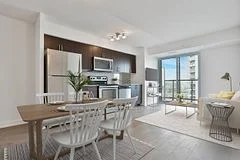 1420 Dupont Street 1812, Toronto W02, On M6h 4j8