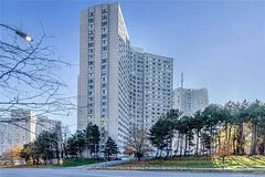 3700 Kaneff Crescent E 1411, Mississauga, On L5a 4b8