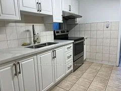 1112 Dufferin Street 1st fl, Toronto W02, ON M6H 4B6
