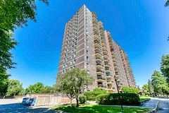 966 Inverhouse Drive 1501, Mississauga, ON L5J 4B6