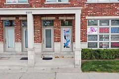 885 Lakeshore Road E 11, Mississauga, On L5e 1e2