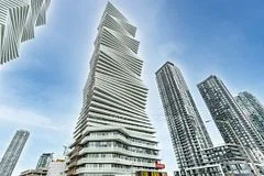 3900 Confederation Parkway 5009, Mississauga, On L5b 0m3