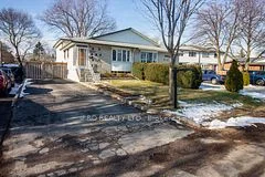 1240 Napier Crescent, Oakville, ON L6H 2A4