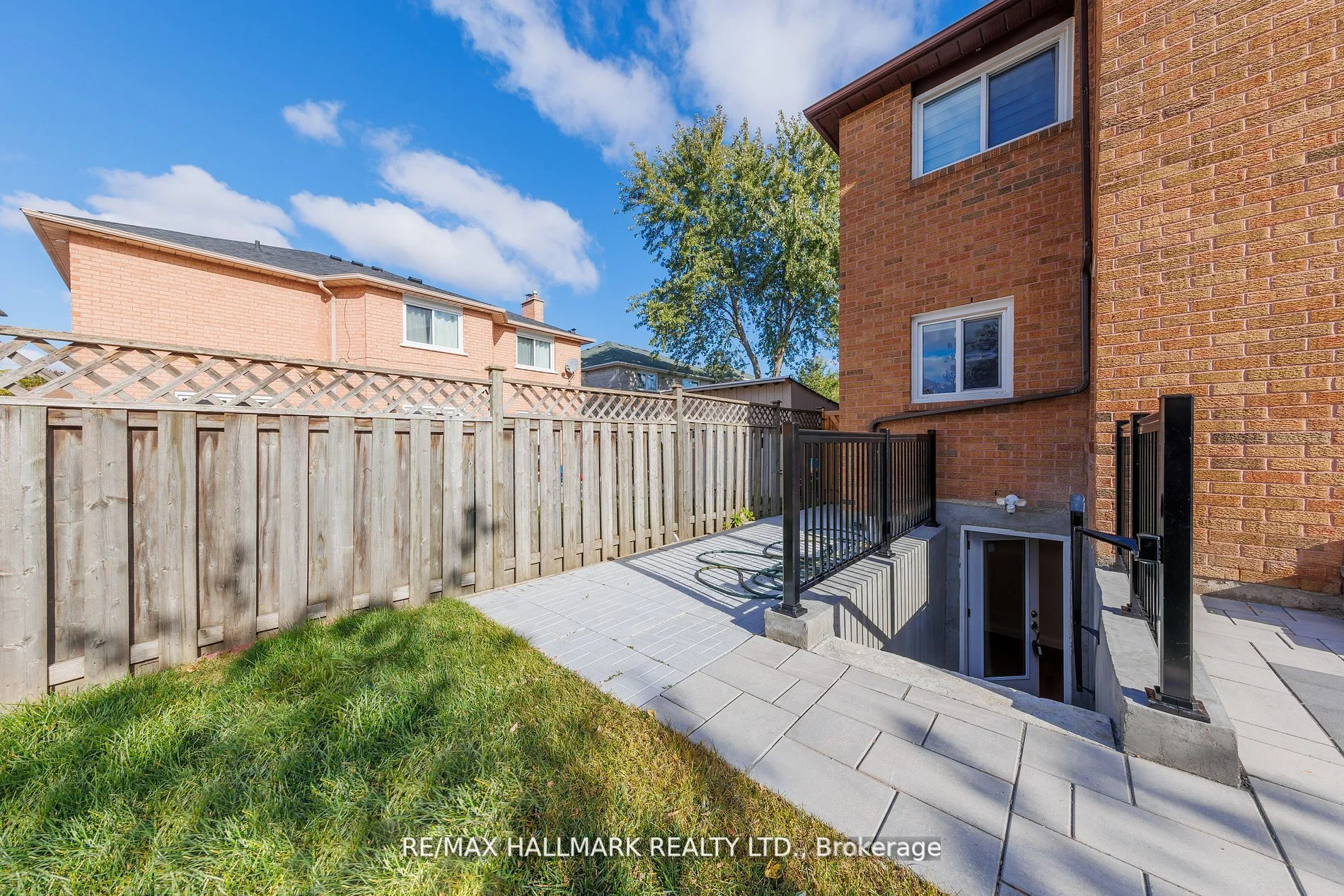 6194 Silken Laumann Way Bsmt, Mississauga, ON L5V 1A3
