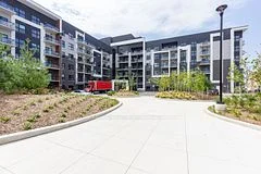 #427 128 Grovewood Common, Oakville, On, L6h 0x3