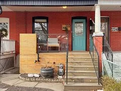 222 Campbell Avenue, Toronto W02, On M6p 3v4