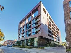 383 Sorauren Avenue 812, Toronto W01, On M6r 2g5