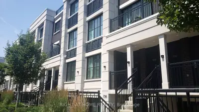 665 Cricklewood Drive 727, Mississauga, ON L5G 0B9
