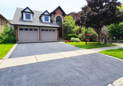 1546 Sandpiper Road, Oakville, On L6m 3r7