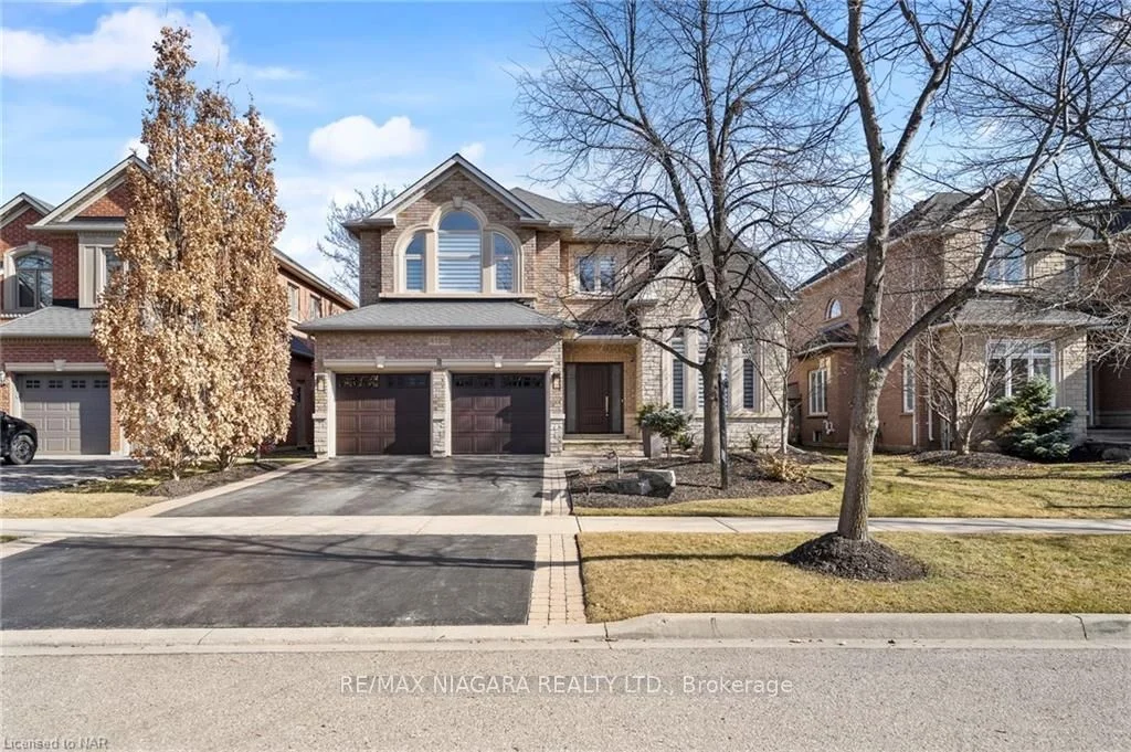 4150 Bonavista Crescent, Burlington, ON L7M 4J2