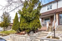 211 Prescott Avenue, Toronto W03, ON M6N 3G9