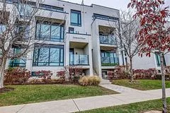138 Widdicombe Hill Boulevard 704, Toronto W09, ON M9R 0A9