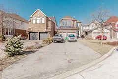 2535 Raglan Court, Mississauga, On L5m 5l5