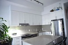 2560 Eglinton Avenue W 302, Mississauga, ON L5M 0Y3