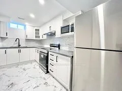 63 Monarch Street BSMT, Halton Hills, ON L7G 0M6